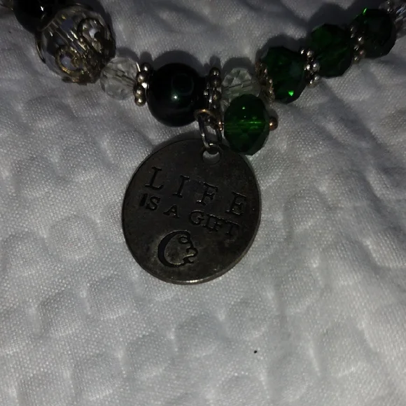Green and Silver Beaded Bracelet with Charm - Picture 3 of 7